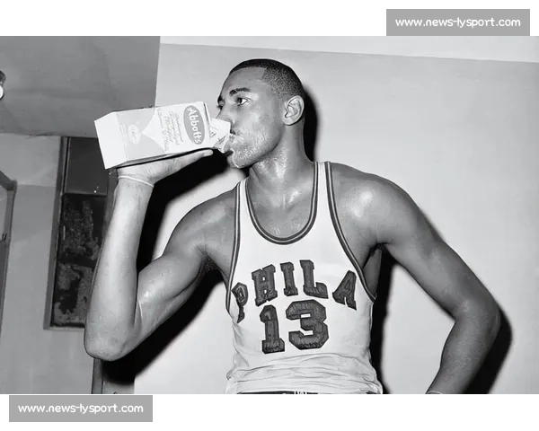 总决赛 MVP 之争白热化！杰威 40 分创历史纪录 美媒盛赞：张伯伦再生！